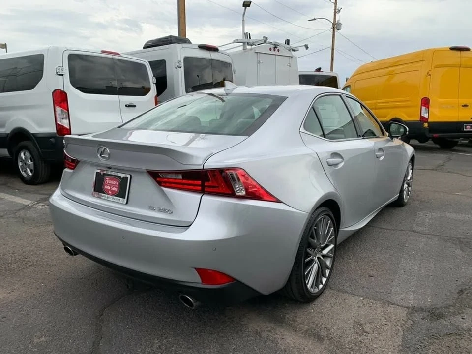 2015 Lexus IS 3rd Gen - Image 4 of 20