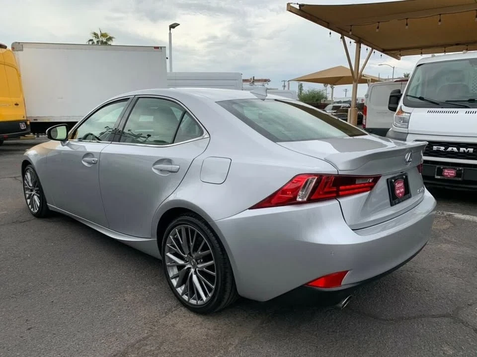 2015 Lexus IS 3rd Gen - Image 14 of 20