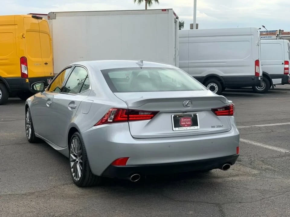 2015 Lexus IS 3rd Gen - Image 13 of 20
