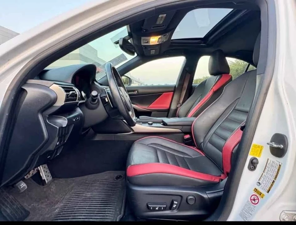 2015 Lexus IS 3rd Gen - Image 3 of 4