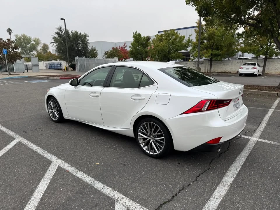 2015 Lexus IS 3rd Gen - Image 2 of 19