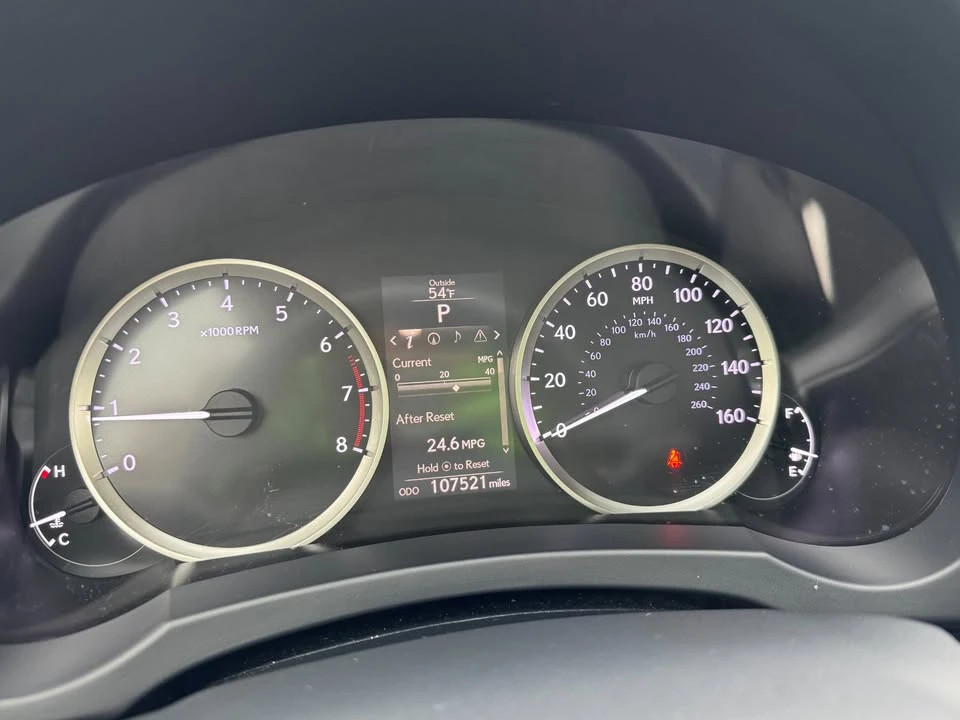 2015 Lexus IS 3rd Gen - Image 16 of 19