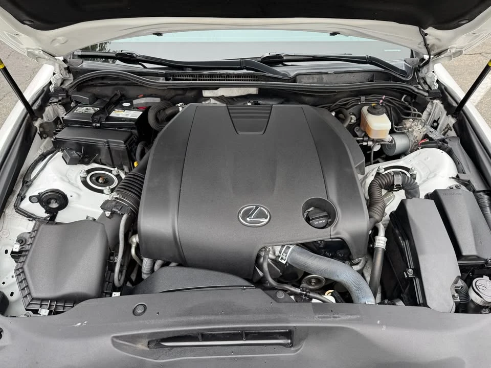 2015 Lexus IS 3rd Gen - Image 12 of 19