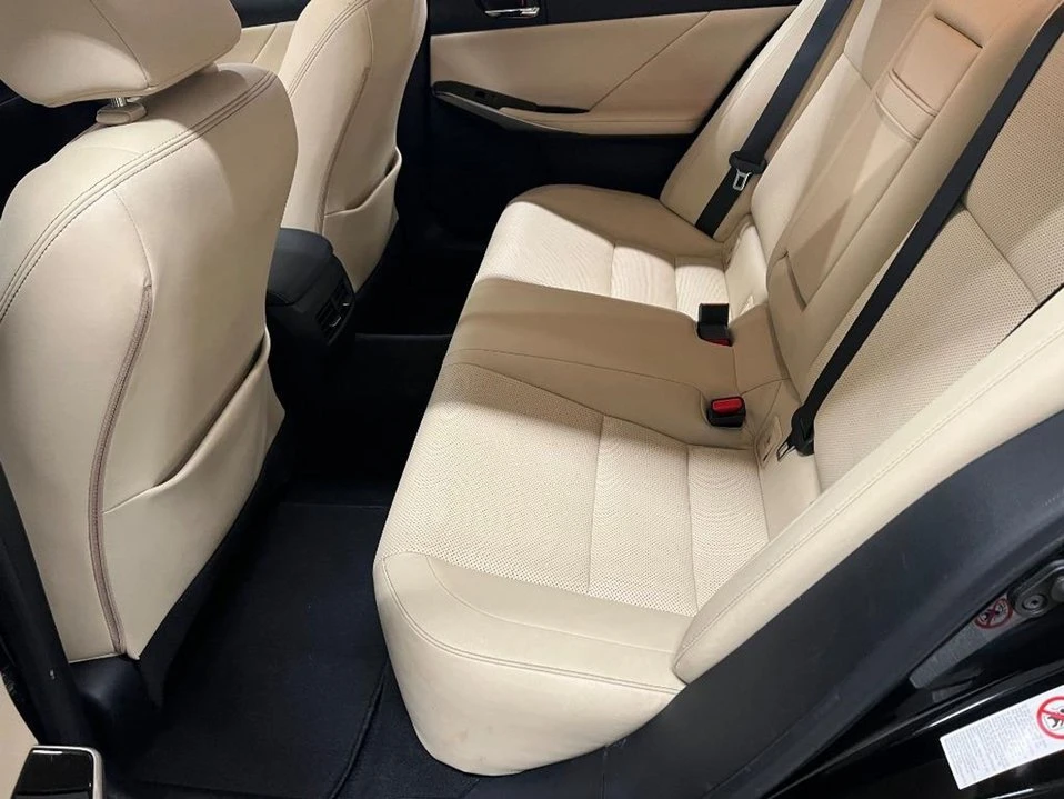 2015 Lexus IS 3rd Gen - Image 13 of 20