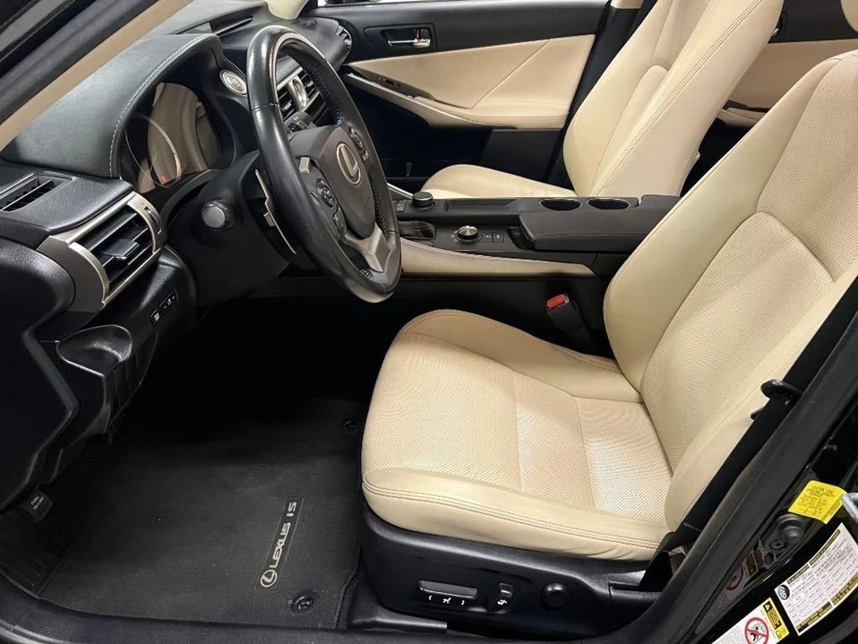 2015 Lexus IS 3rd Gen - Image 7 of 20