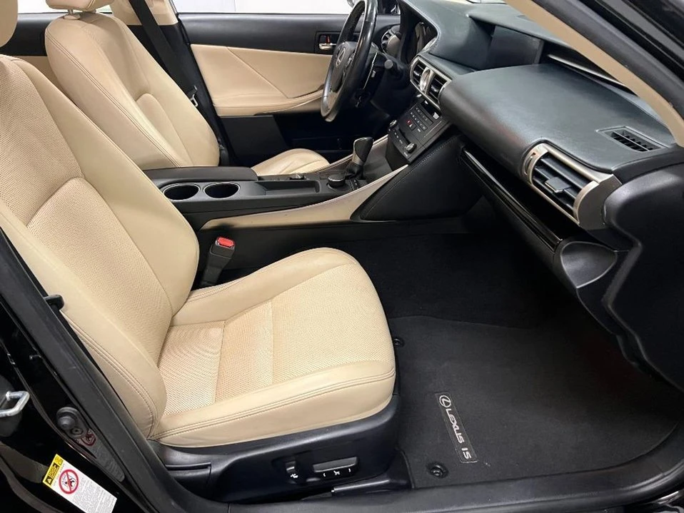 2015 Lexus IS 3rd Gen - Image 9 of 20