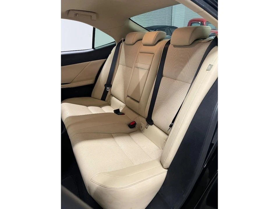 2015 Lexus IS 3rd Gen - Image 14 of 20