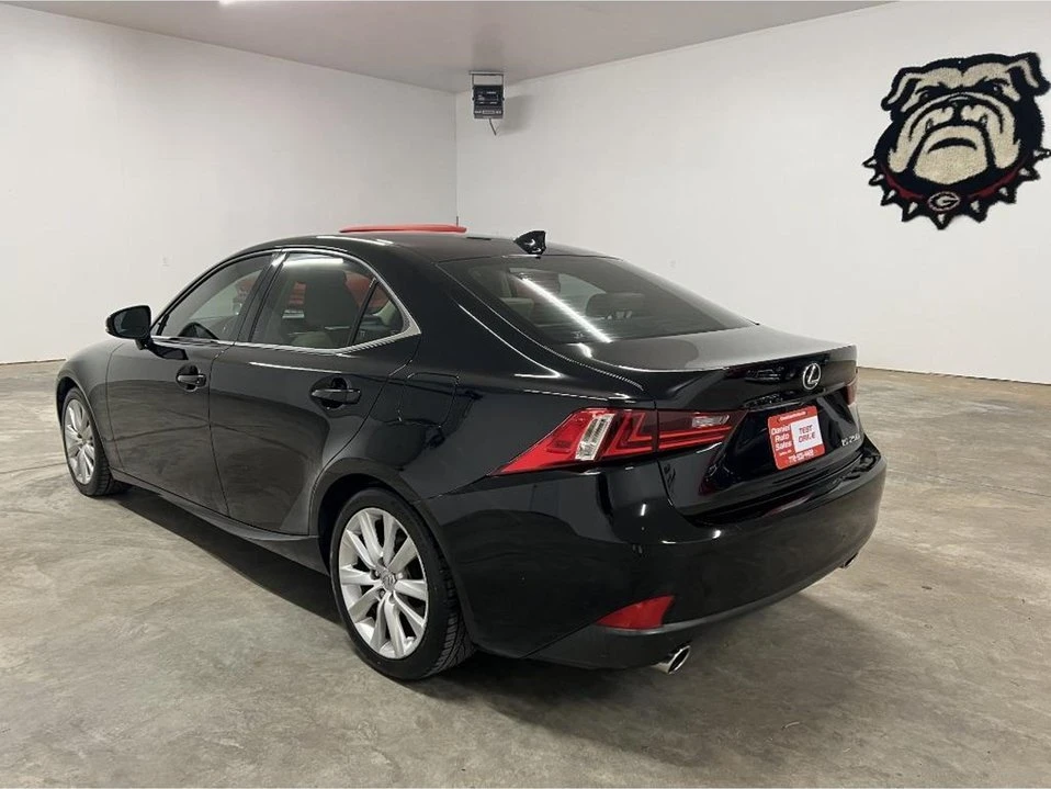 2015 Lexus IS 3rd Gen - Image 4 of 20