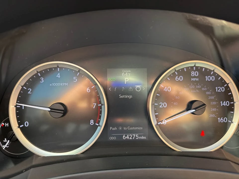 2015 Lexus IS 3rd Gen - Image 9 of 13