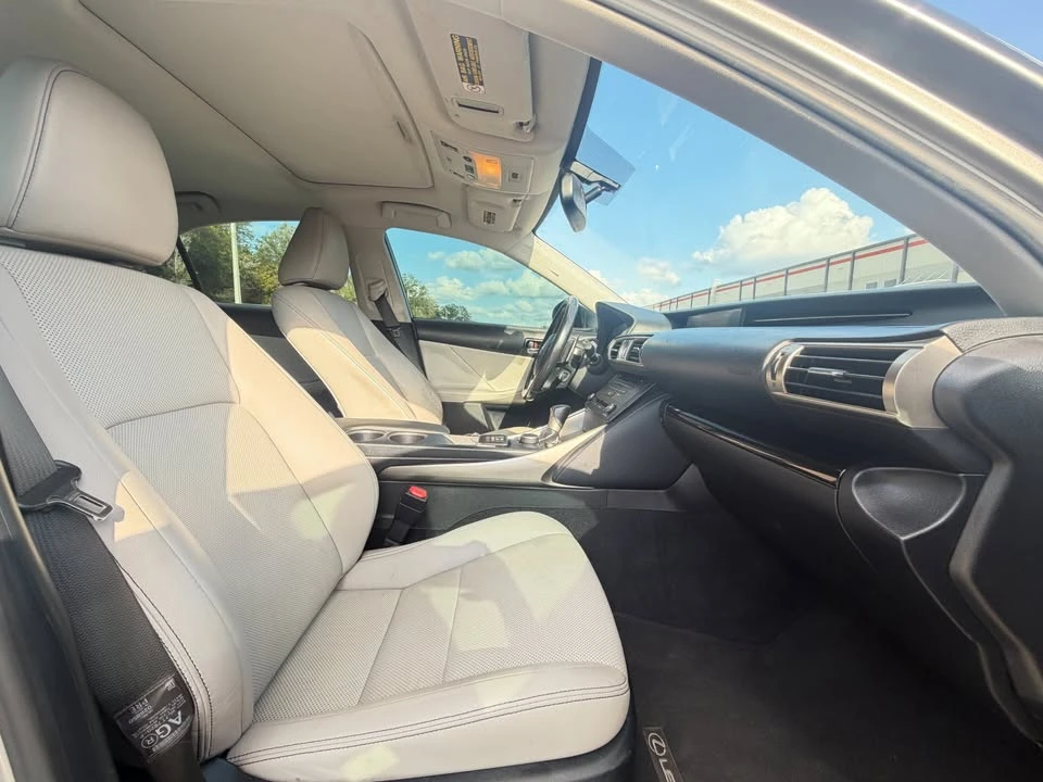2015 Lexus IS 3rd Gen - Image 14 of 20