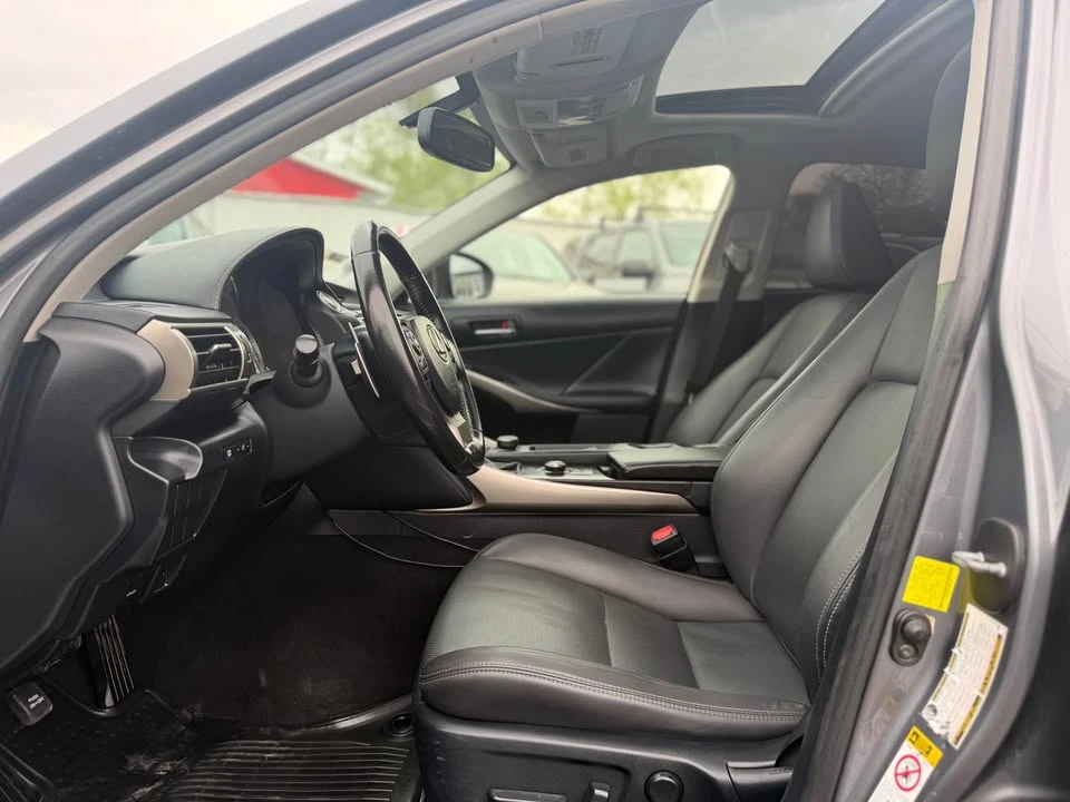 2015 Lexus IS 3rd Gen - Image 10 of 20