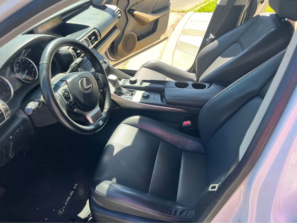 2015 Lexus IS 3rd Gen - Image 9 of 10