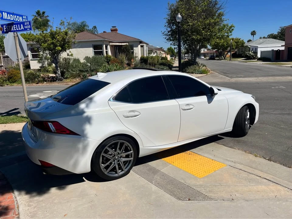 2015 Lexus IS 3rd Gen - Image 8 of 10