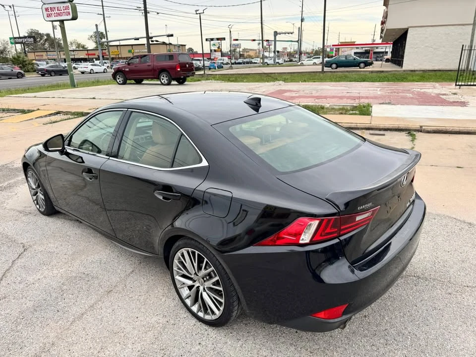 2015 Lexus IS 3rd Gen - Image 9 of 18