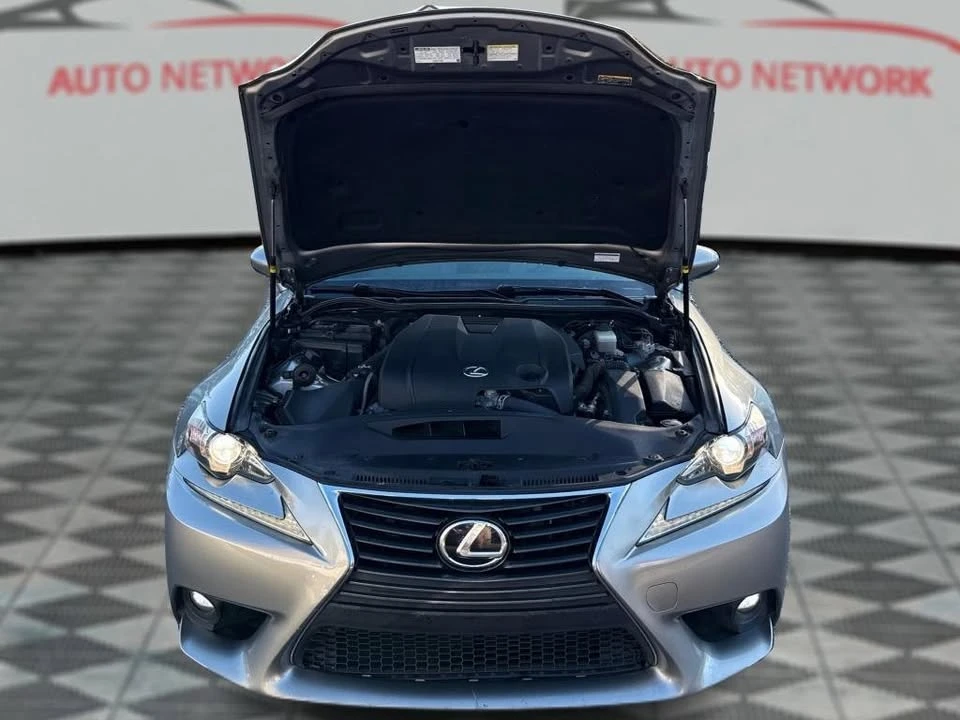 2015 Lexus IS 3rd Gen - Image 9 of 20