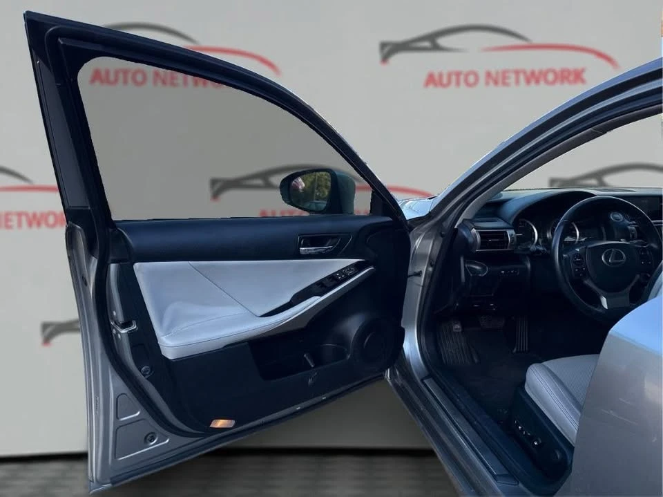 2015 Lexus IS 3rd Gen - Image 16 of 20