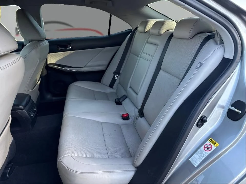 2015 Lexus IS 3rd Gen - Image 19 of 20