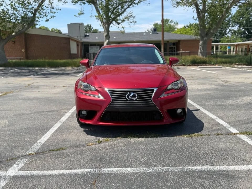 2015 Lexus IS 3rd Gen - Image 4 of 16