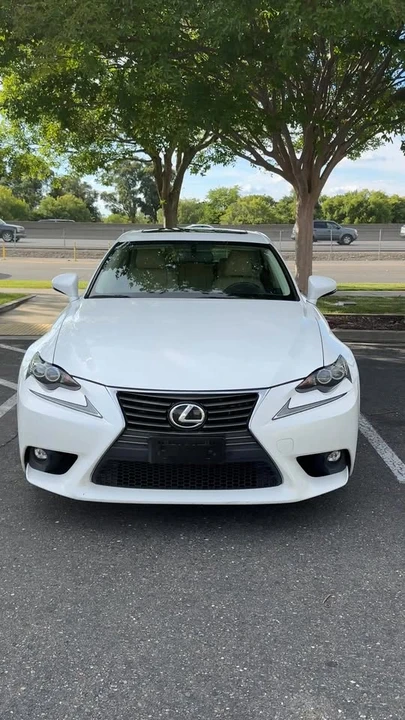 2015 Lexus IS 3rd Gen - Image 19 of 19