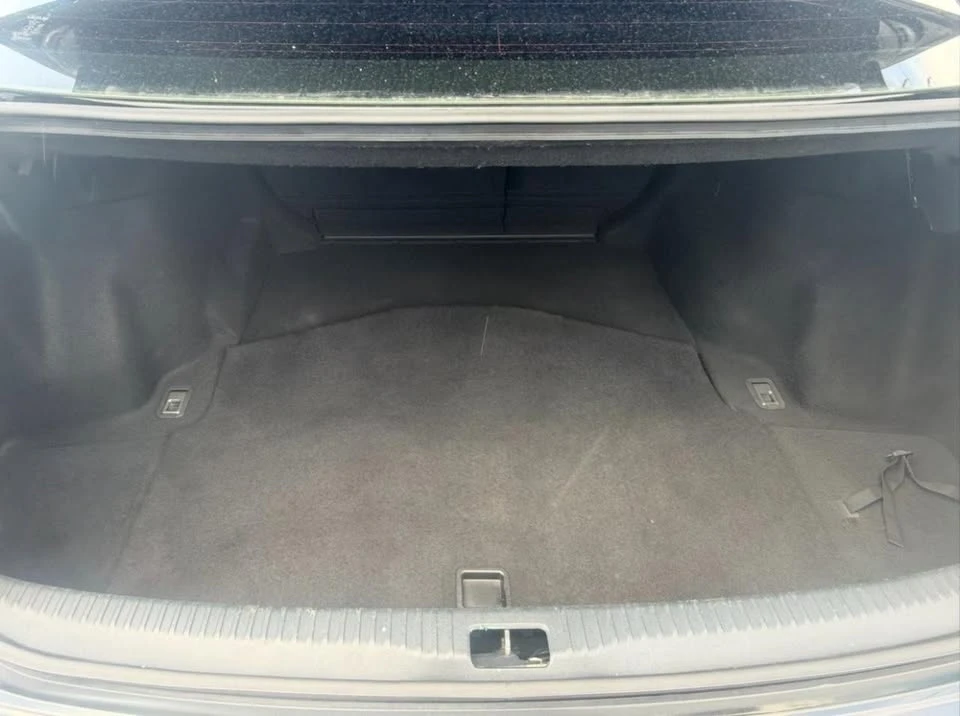 2015 Lexus IS 3rd Gen - Image 10 of 20