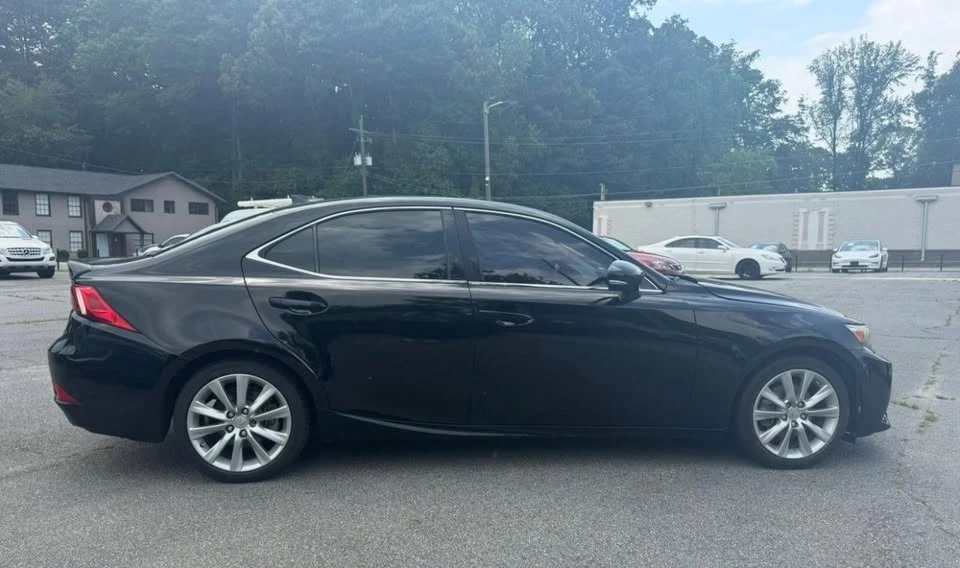 2015 Lexus IS 3rd Gen - Image 8 of 20