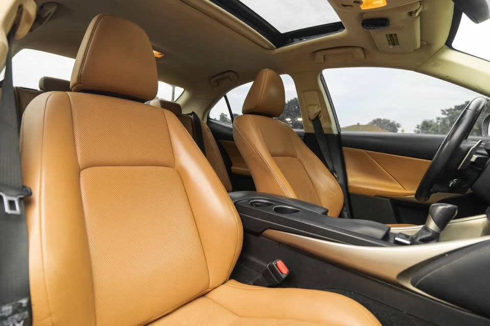 2015 Lexus IS 3rd Gen - Image 5 of 18