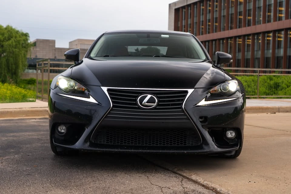 2015 Lexus IS 3rd Gen - Image 12 of 18