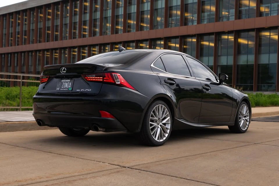 2015 Lexus IS 3rd Gen - Image 3 of 18