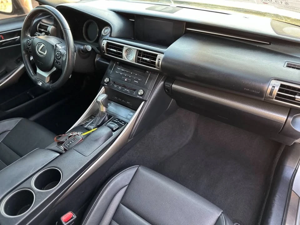 2015 Lexus IS 3rd Gen - Image 20 of 20