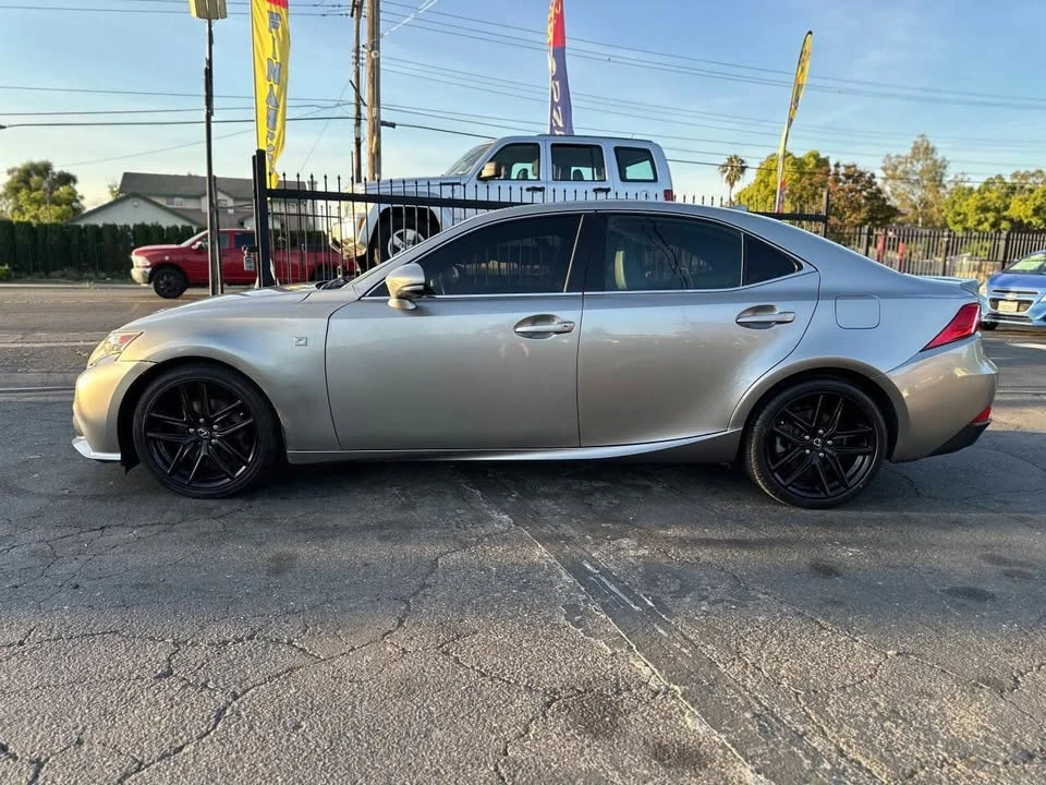 2015 Lexus IS 3rd Gen - Image 7 of 20
