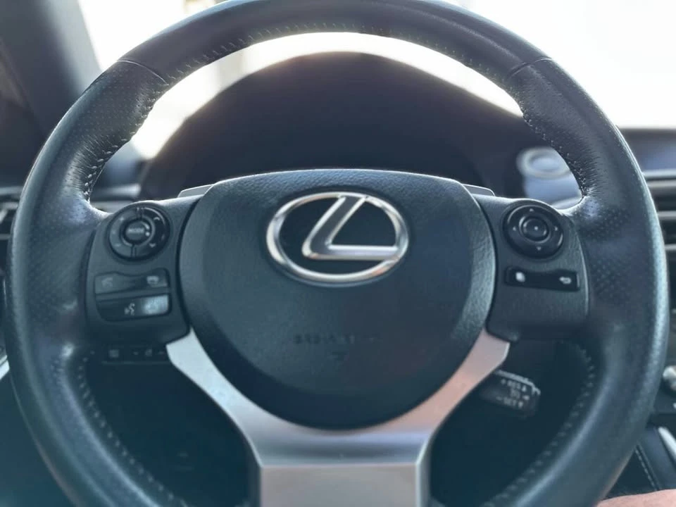 2015 Lexus IS 3rd Gen - Image 14 of 20