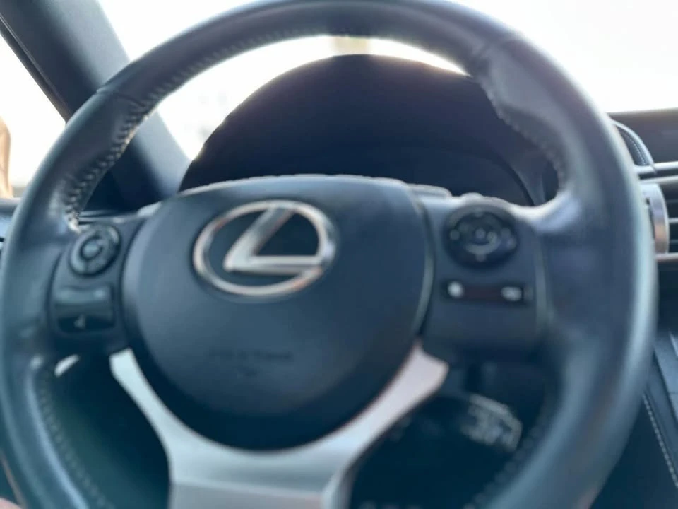 2015 Lexus IS 3rd Gen - Image 17 of 20