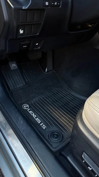2015 Lexus IS 3rd Gen - Image 3 of 9