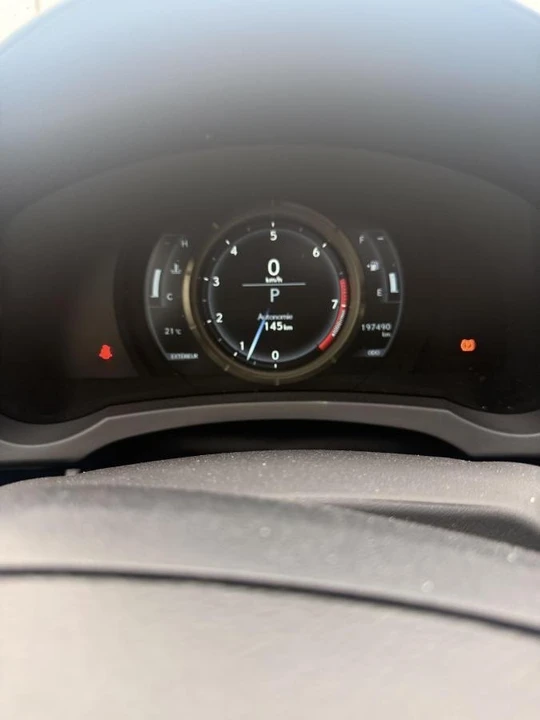 2015 Lexus IS 3rd Gen - Image 15 of 15