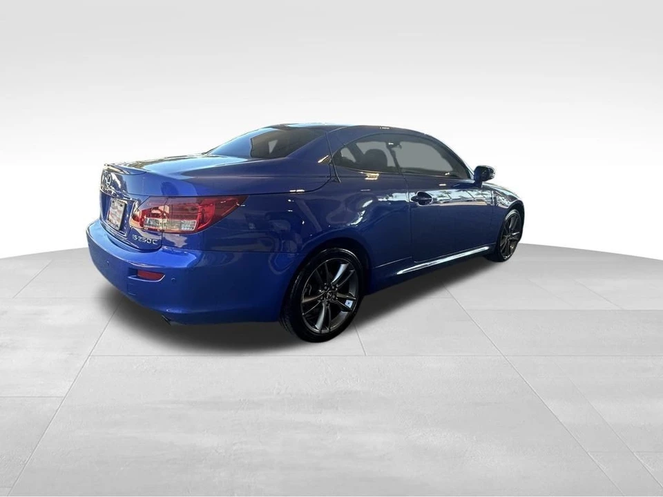 2015 Lexus IS 2nd Gen - Image 4 of 12