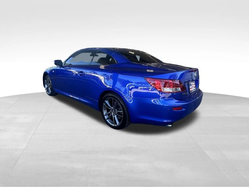 2015 Lexus IS 2nd Gen - Image 6 of 12