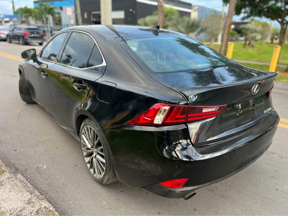 2015 Lexus IS 3rd Gen - Image 6 of 10