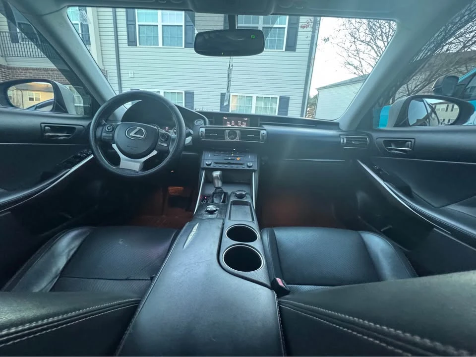 2015 Lexus IS 3rd Gen - Image 8 of 12