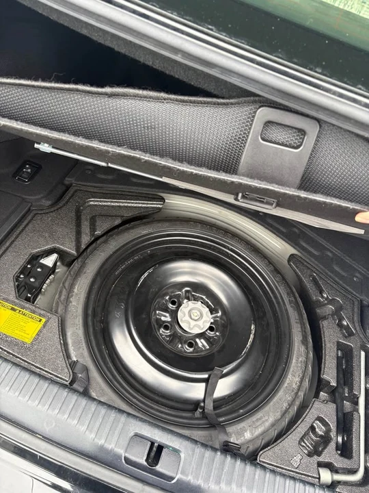 2015 Lexus IS 3rd Gen - Image 11 of 11
