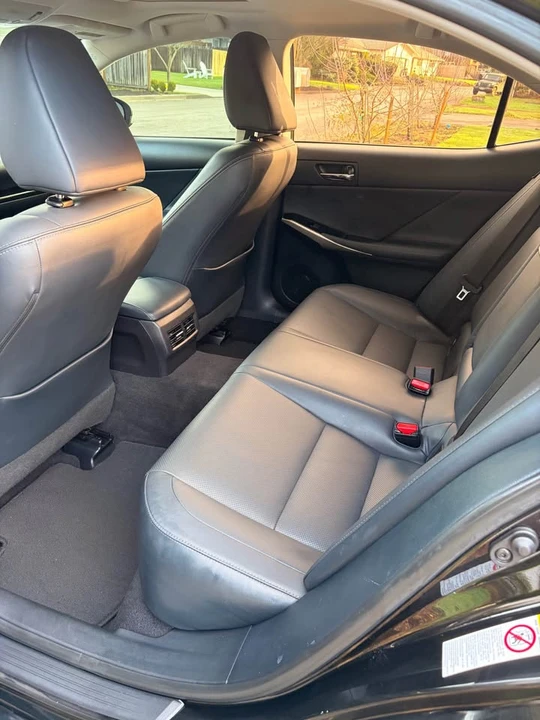 2015 Lexus IS 3rd Gen - Image 7 of 9