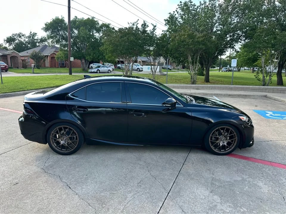 2015 Lexus IS 3rd Gen - Image 4 of 6