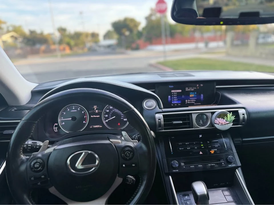 2015 Lexus IS 3rd Gen - Image 9 of 13