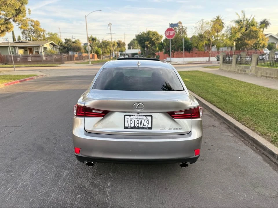 2015 Lexus IS 3rd Gen - Image 4 of 13