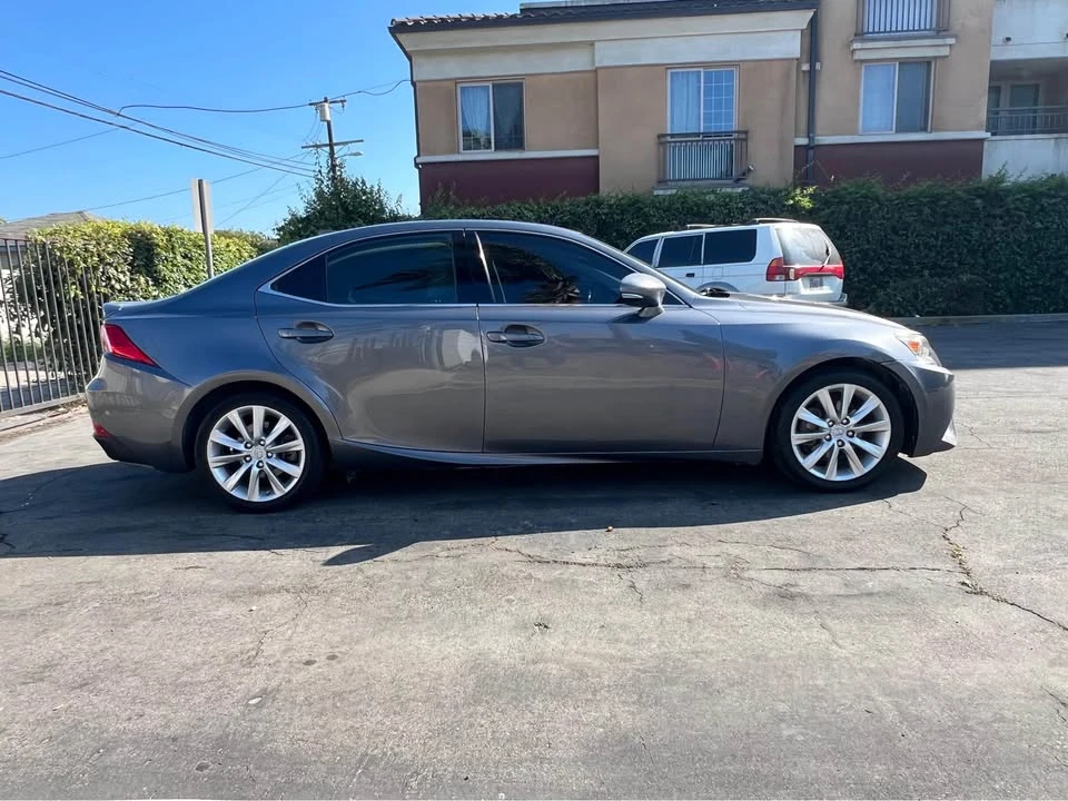 2015 Lexus IS 3rd Gen - Image 5 of 12