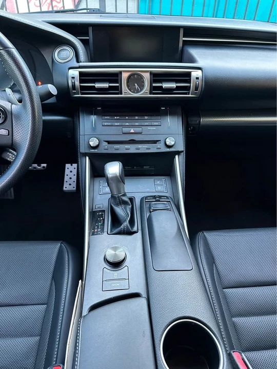 2015 Lexus IS 3rd Gen - Image 20 of 20
