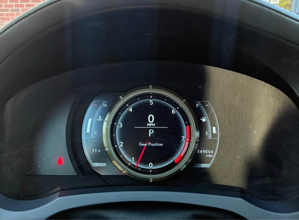 2015 Lexus IS 3rd Gen - Image 12 of 13