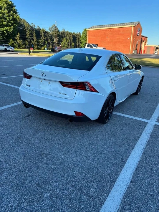 2015 Lexus IS 3rd Gen - Image 5 of 13