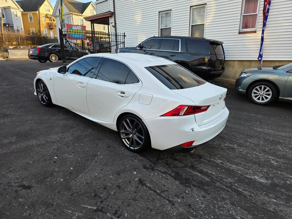 2015 Lexus IS 3rd Gen - Image 7 of 16