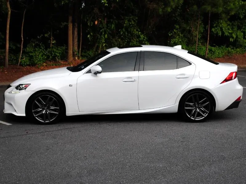 2015 Lexus IS 3rd Gen - Image 4 of 12