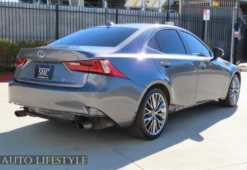 2015 Lexus IS 3rd Gen - Image 9 of 21